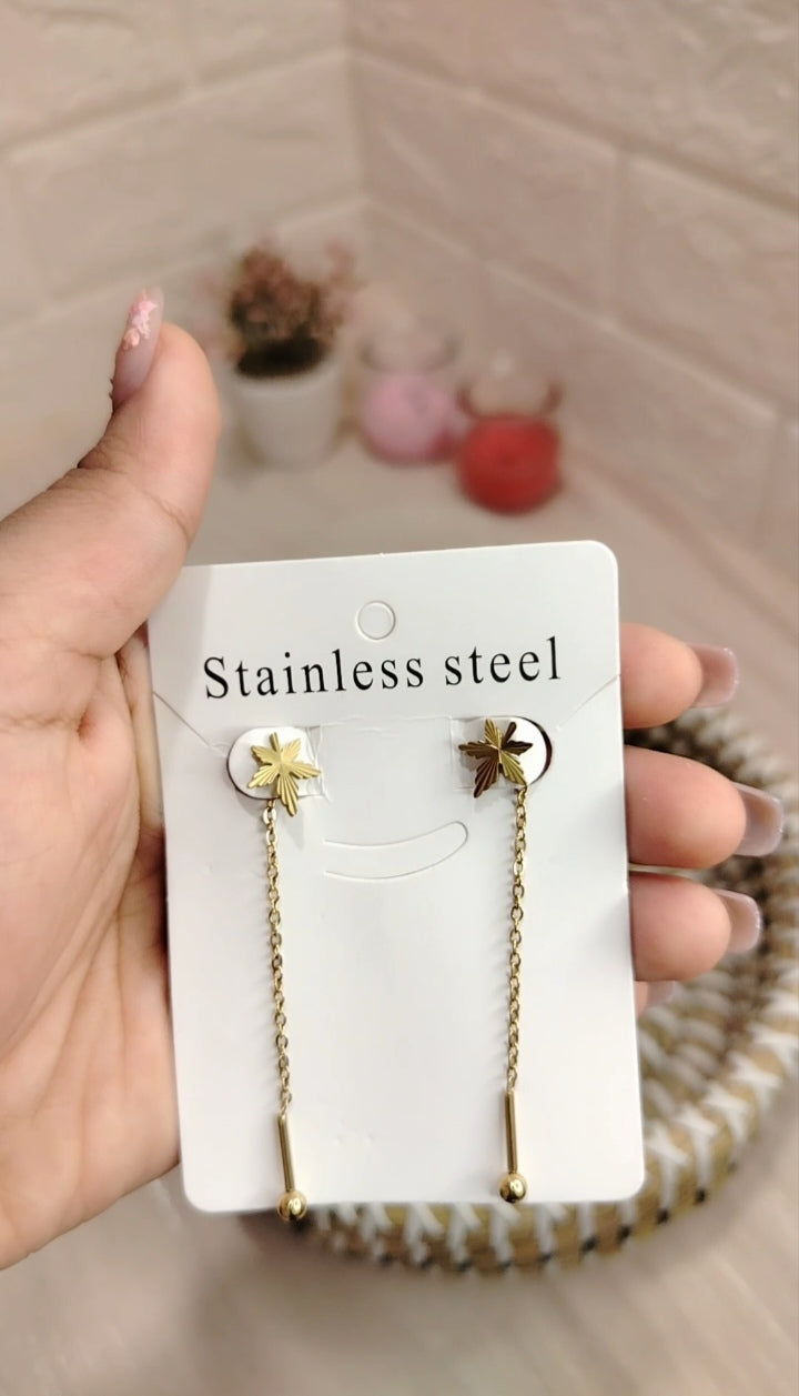 snow flake chain dangle earring (stainless steel color guaranteed)