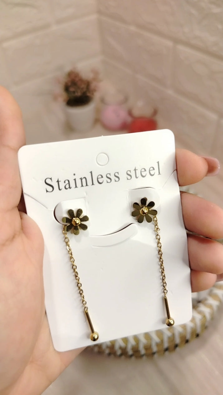 flower chain dangle earring (stainless steel color guaranteed)