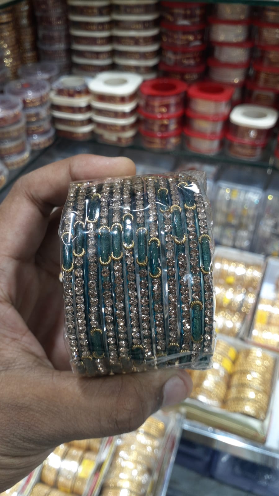 Moon drop kashmiri churi